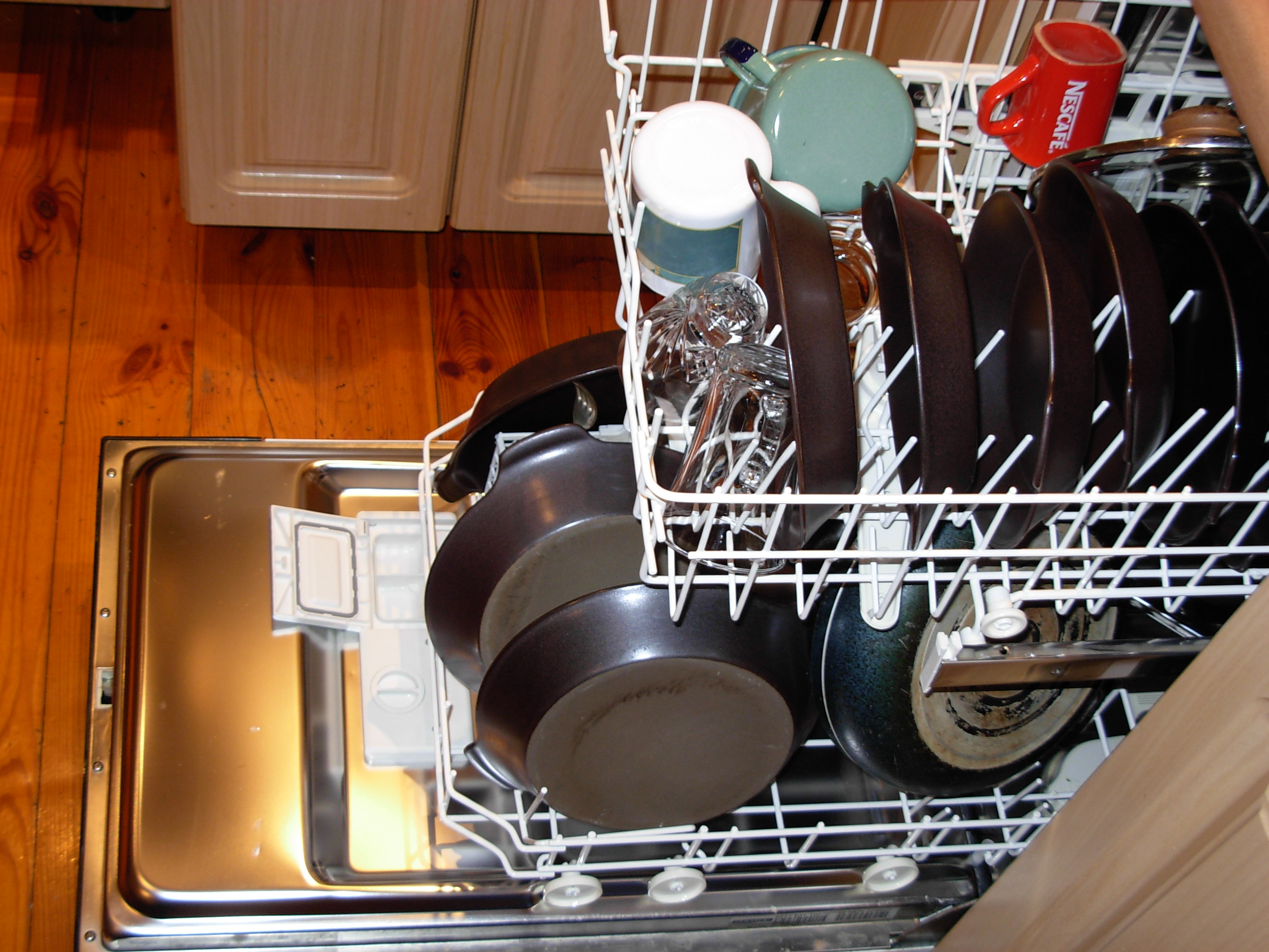 Bosch Dishwasher E15 Error: The Real Cause and How to Fix It